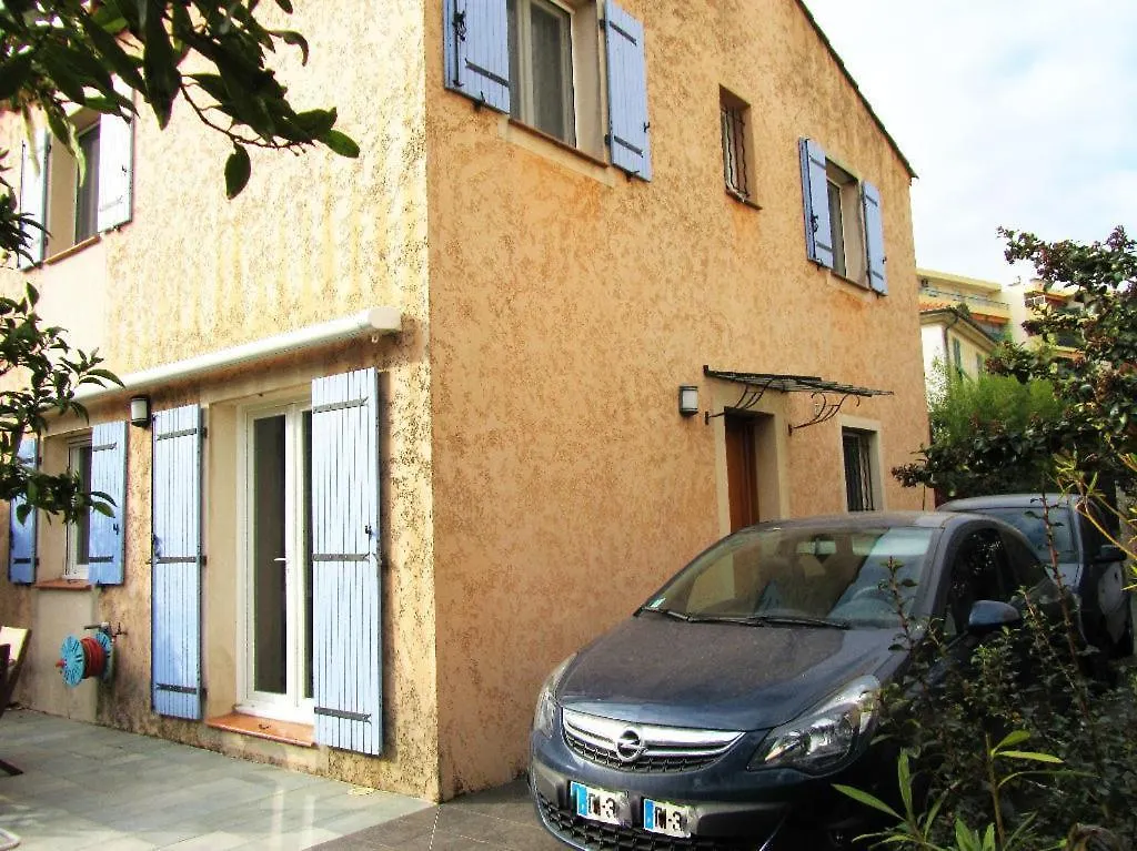 Rum i privatbostad Cosy Room In The Centre Saint-Laurent-du-Var